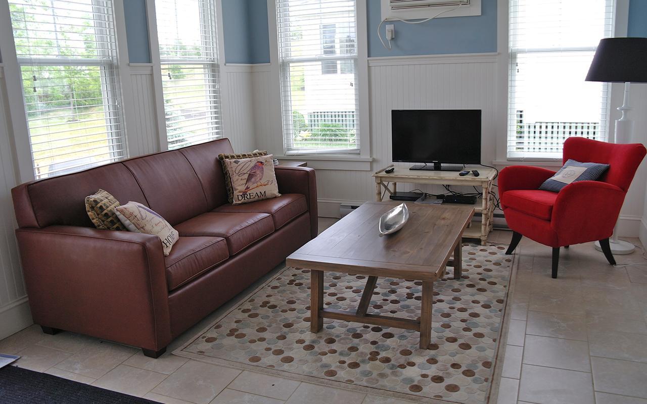 Sandbanks Summer Village Cottages Cherry Valley Екстер'єр фото